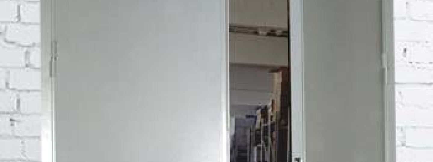 card-image